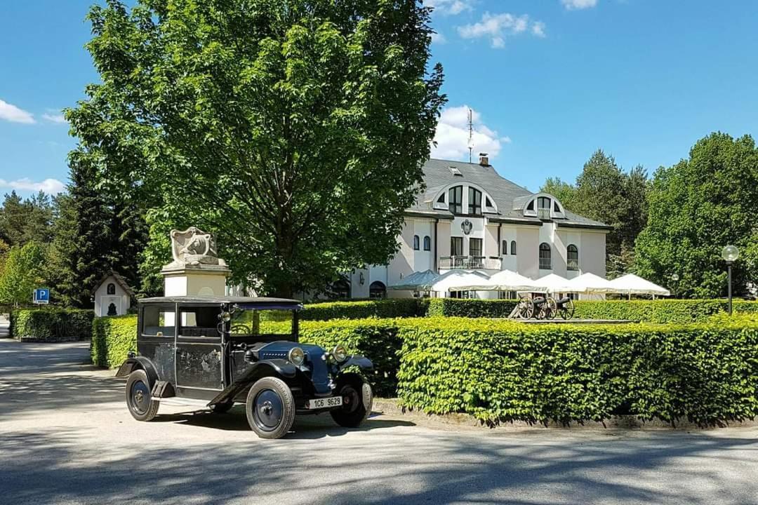 Lesni Hotel Perslak Nová Bystřice Eksteriør bilde