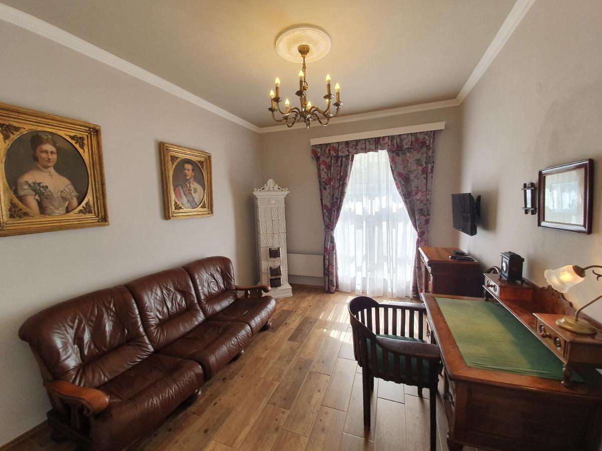 Lesni Hotel Perslak Nová Bystřice Eksteriør bilde