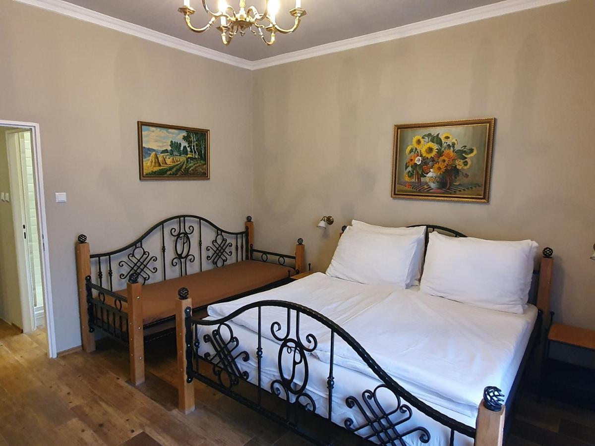 Lesni Hotel Perslak Nová Bystřice Rom bilde