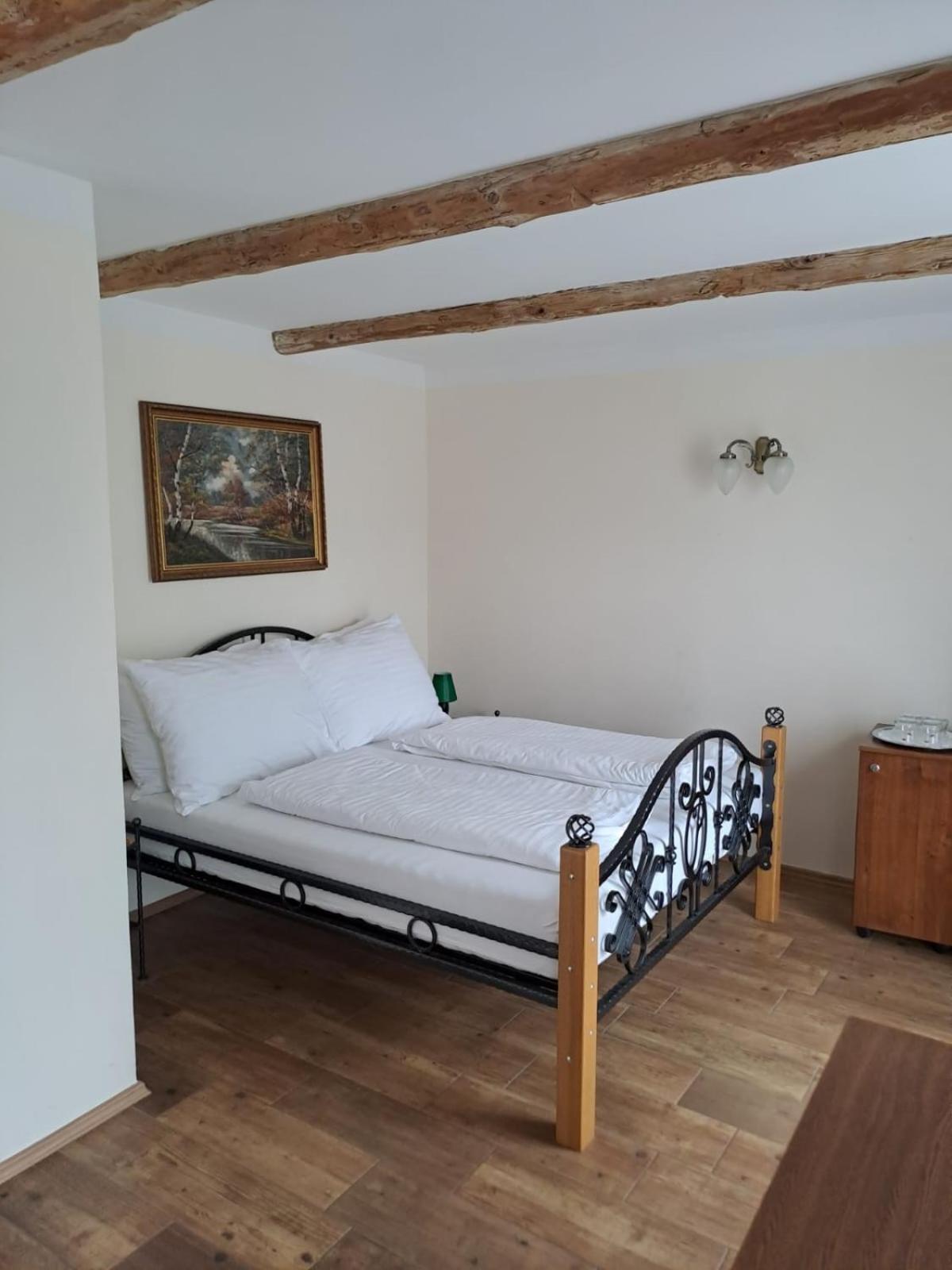Lesni Hotel Perslak Nová Bystřice Eksteriør bilde
