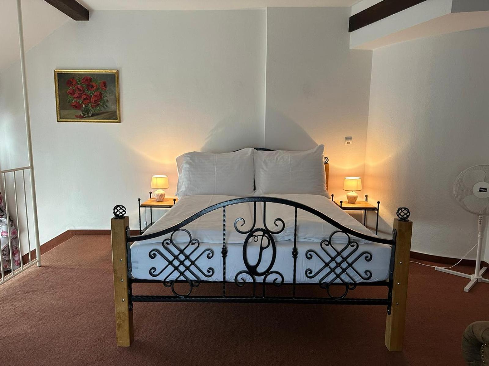Lesni Hotel Perslak Nová Bystřice Eksteriør bilde