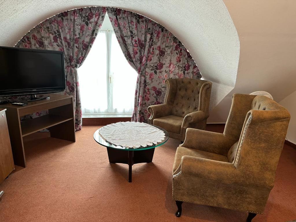 Lesni Hotel Perslak Nová Bystřice Rom bilde